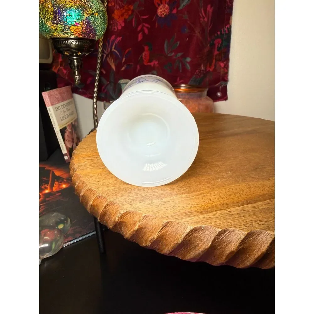 Rare Vintage Embossed CATSKILL GAME FARM NY Milk Glass Pedestal Mug